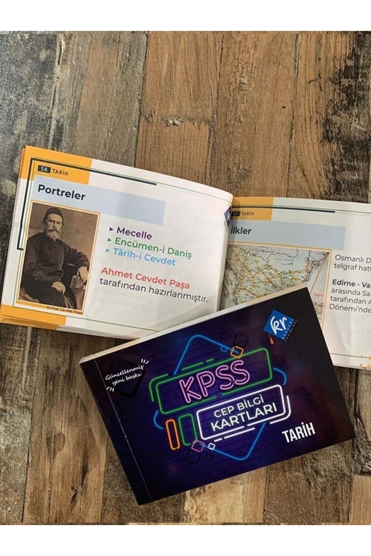 KPSS Türkçe Tarih Coğrafya Vatandaşlık Cep Bilgi Kartları Seti KR Akademi Yayınları